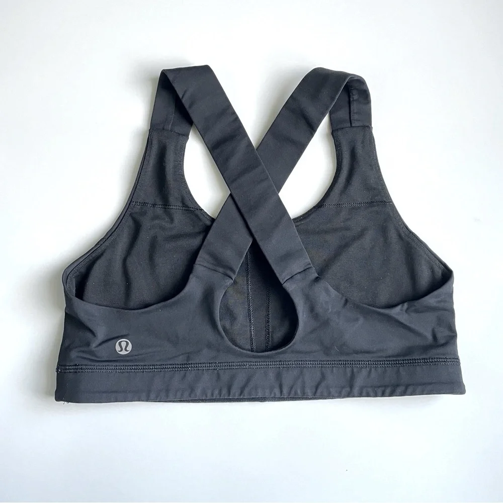 Lululemon - Picture 1 of 7